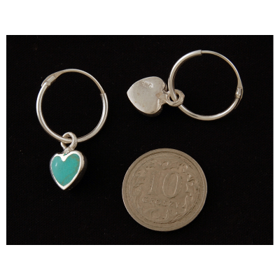 Kolczyki ze srebra kółka z przywieszką turkusowe serce k3378  - 1,9g.