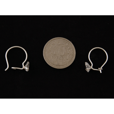 Kolczyki ze srebra cyrkonia w kształcie łezki k3382  - 0,7g.